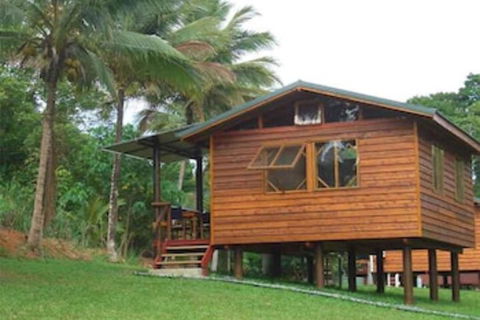 Daintree Rainforest Bungalows - Sunshine Coast Guide 1