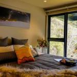 Diana Alpine Lodge - Sunshine Coast Guide 0