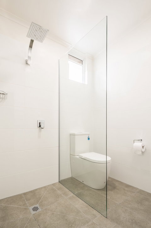 The Argosy - Sunshine Coast Guide 5