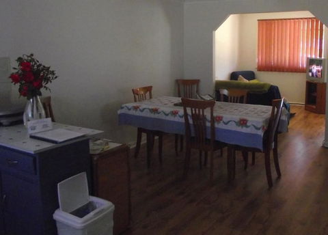 Aly's Cottage - Sunshine Coast Guide 2
