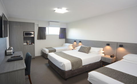 The Bridge - Sunshine Coast Guide 5