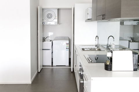 Abode Tuggeranong - Sunshine Coast Guide 4