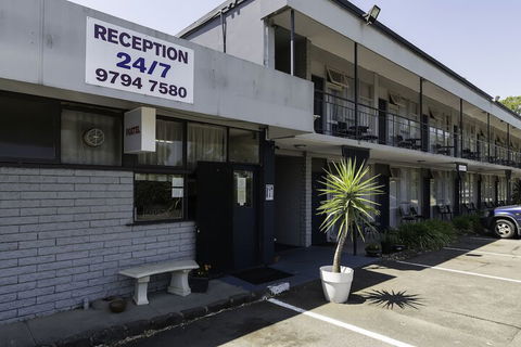 The Prince Mark Motor Inn - Sunshine Coast Guide 5