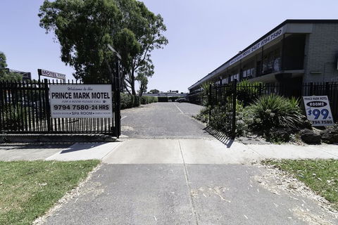 The Prince Mark Motor Inn - Sunshine Coast Guide 2