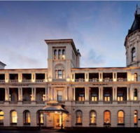 Craigs Royal Hotel - Sunshine Coast Guide