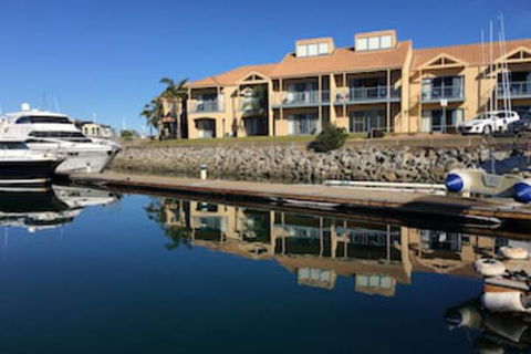 The Marina Hotel - Sunshine Coast Guide 0