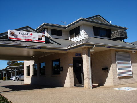 Oakey Motor Inn - Sunshine Coast Guide 5