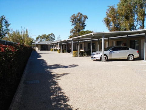 Oakey Motor Inn - Sunshine Coast Guide 1