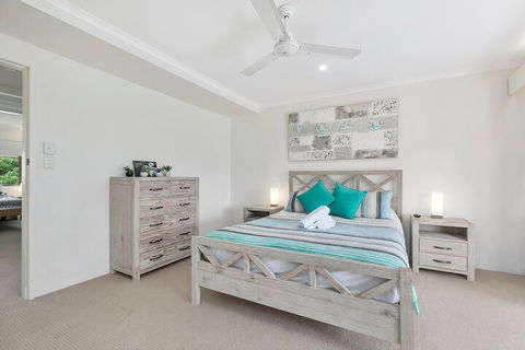 Le Court Villas - Sunshine Coast Guide 4