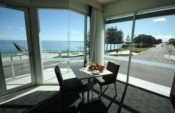 Ceduna Foreshore Hotel Motel - Sunshine Coast Guide 5
