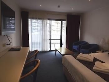 Ceduna Foreshore Hotel Motel - Sunshine Coast Guide 2