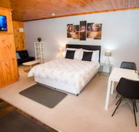 Seppelts View Cabins - Sunshine Coast Guide