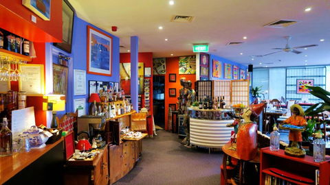 Junction Motel - Sunshine Coast Guide 3