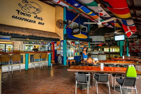 Kimberley Klub YHA - Sunshine Coast Guide 4