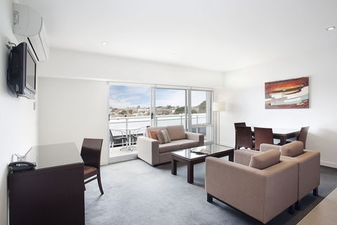 Adara St Kilda - Sunshine Coast Guide 3