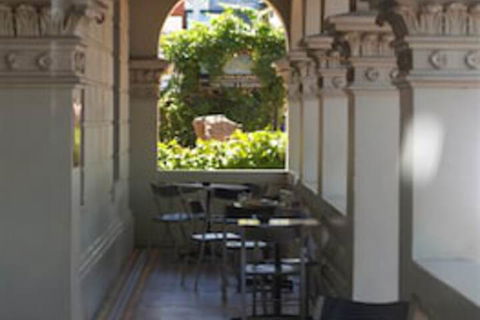 Yarra Valley Grand Hotel - Sunshine Coast Guide 2