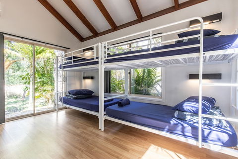 Wake Up! Byron Bay - Sunshine Coast Guide 6