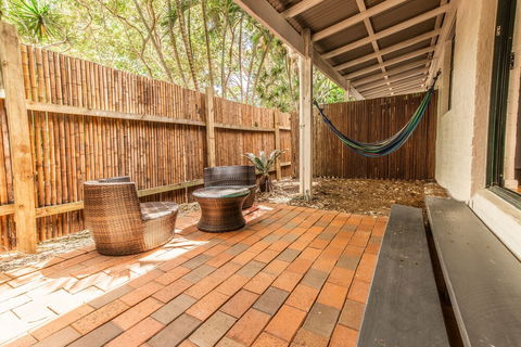 Wake Up! Byron Bay - Sunshine Coast Guide 4