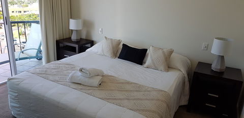 Alexandra On The Pacific - Sunshine Coast Guide 2