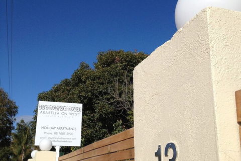 Arabella On West Apartments - Sunshine Coast Guide 2