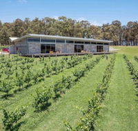 The Longhouse Suite 2 - Sunshine Coast Guide