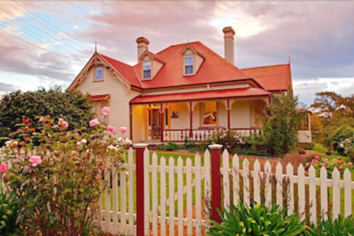 Geeveston TAS Sunshine Coast Guide