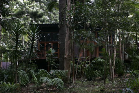 Azabu Boutique Accommodation Byron Bay - Sunshine Coast Guide 3