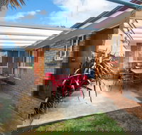 Apartments on Tolmie - Sunshine Coast Guide