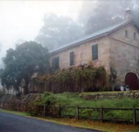 Tizzana Winery Bed  Breakfast - Sunshine Coast Guide