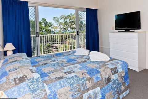 White Crest Apartments - Sunshine Coast Guide 5