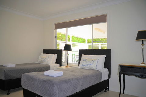 North Ryde Guest House - Sunshine Coast Guide 4