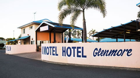 Glenmore Tavern - Sunshine Coast Guide 0