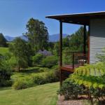 Lilypad Luxury Cabins - Sunshine Coast Guide 0