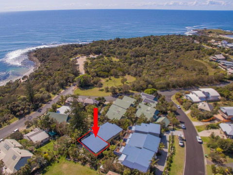 Angourie Blue 7 Stroll To Surfing Beaches. - Sunshine Coast Guide 3