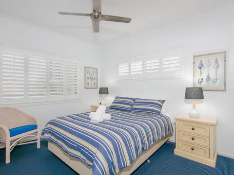 Avalon 1 Overlooking Beautiful Convent Beach - Sunshine Coast Guide 1