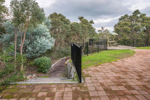 A Hidden Bush Delight - Sunshine Coast Guide 2