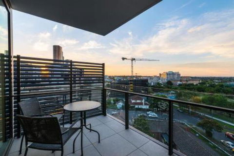 Astrina Garden View 2 Bedroom - Sunshine Coast Guide 5