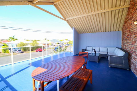 Anglers Abode - Sunshine Coast Guide 6