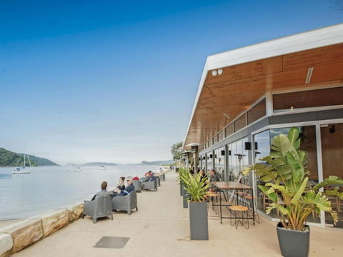 Ocean Panorama 1 Bedroom Oceanview Apt - Sunshine Coast Guide 1