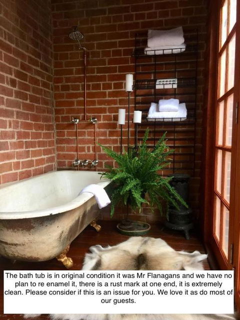 The Shopkeepers Quarters - Sunshine Coast Guide 1