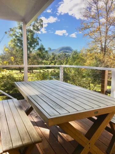 The Residence KVee In The Heart Of The Village - Sunshine Coast Guide 6