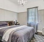 Donnelly House - Sunshine Coast Guide
