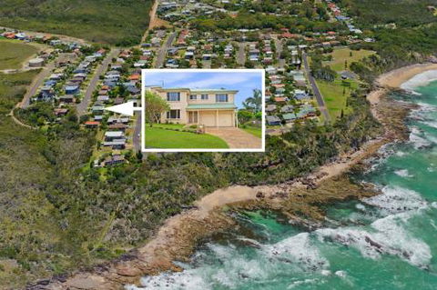 SEAVIEW DREAM Bonny Hills - Sunshine Coast Guide 0
