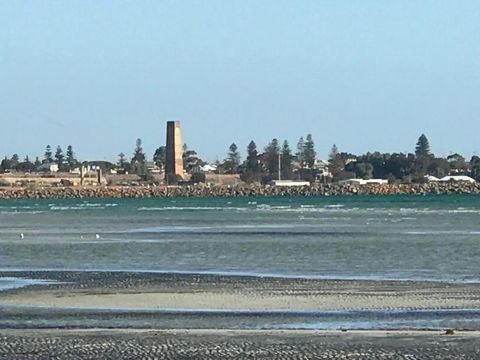 Rezare House Bed & Breakfast - Sunshine Coast Guide 1