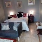 Yorks Lookout Lodge Bed & Breakfast - Sunshine Coast Guide 0