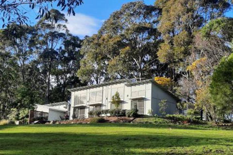 Tilba Coastal Retreat - Sunshine Coast Guide 0