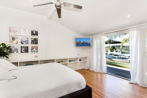 A PERFECT STAY - Aria - Sunshine Coast Guide 6