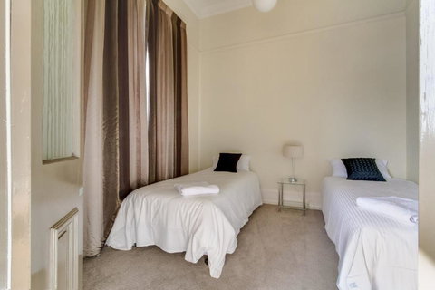 The Managers Residence - Sunshine Coast Guide 2
