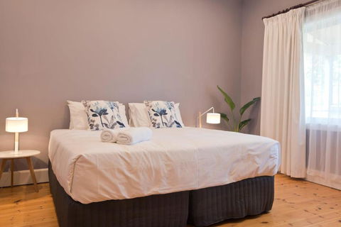 29 Jane - Sunshine Coast Guide 2