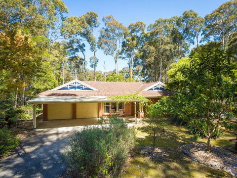 Cherrybush At Mystery Bay - Sunshine Coast Guide 1